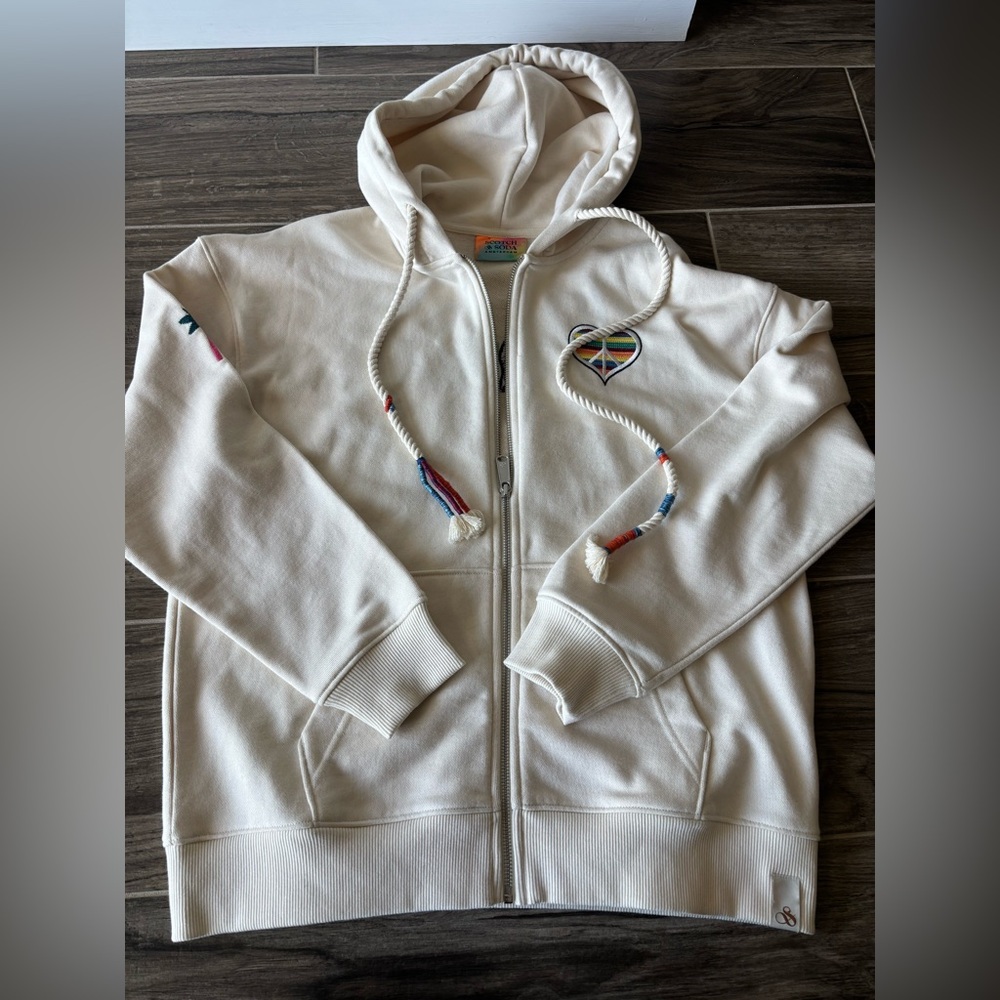 Scotch & Soda Cream Hoodie with Embroidered Patch